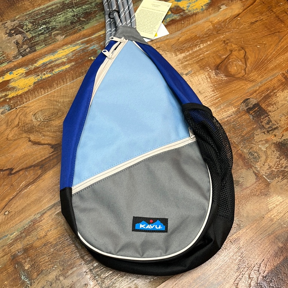 NWT Kavu Paxton Pack-Wild River